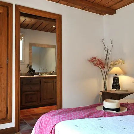 Hotell Domaine Brellinga - Tavara 4*