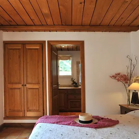 Villa Domaine Brellinga - Tavara *